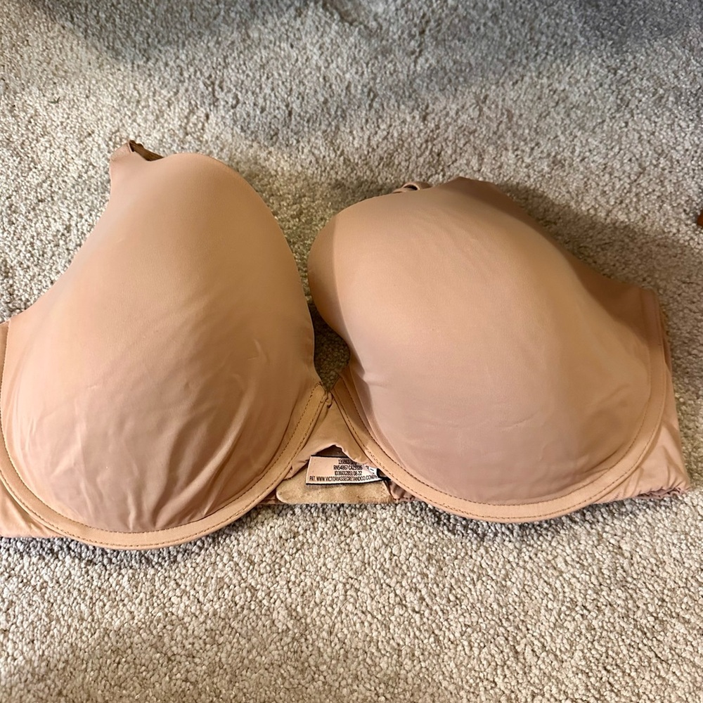 VS 36DDD T-shirt Lightly Lined Demi - Tan